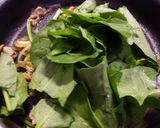 豚肉・ホウレン草・卵の塩麹×塩昆布炒め作り方9写真