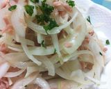 新玉ねぎのサラダ♪ツナ缶で作り方3写真