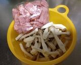 しめじとベーコンの簡単オムライス作り方1写真