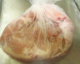 塩麹で漬けて★鶏とキャベツのタジン蒸し★作り方1写真