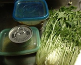 水菜とツナのさっと煮ミソ仕立て作り方1写真