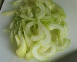 ゴマが香るセロリの甘酢漬け作り方1写真