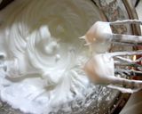苺のお抹茶ブッセ♪作り方2写真