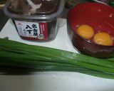 ニラと卵の赤だし作り方1写真