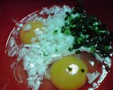 新たまねぎ入り卵焼き作り方1写真