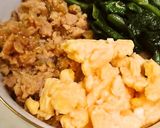 簡単☆鶏ひき肉とたっぷりねぎのそぼろ☆作り方3写真