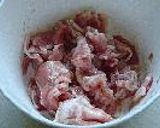 筍と豚肉のゴマ味噌炒め作り方1写真