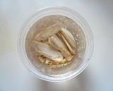 具沢山♪栄養満点！鶏肉とお豆腐のお吸い物作り方3写真