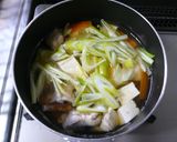 具沢山♪栄養満点！鶏肉とお豆腐のお吸い物作り方8写真