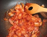 残ったビーフシチューで♪チーズオムライス作り方2写真