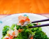 ズワイ蟹とブロッコリーのバター炒め作り方5写真