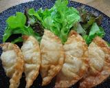 簡単★新玉とツナの揚げギョーザ作り方6写真