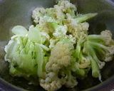カリフラワーのカレー粉炒め　作り方1写真