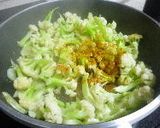 カリフラワーのカレー粉炒め　作り方4写真
