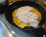 残り物で超簡単！野菜たっぷり激ウマ焼き飯作り方2写真