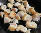 白菜と鶏肉の炒め物作り方3写真