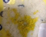 黄色づくし寿司！菜の花と菊の花散らして作り方1写真