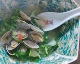 春キャベツとあさりの、丸鶏がらスープ煮♬作り方5写真
