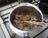 おでんの残り大根！よみがえれ『大根とキムチの豚バラ煮』作り方2写真