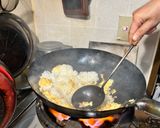 残った唐揚げリメイクで美味しいチャーハン作り方6写真