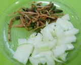 土筆と玉葱のかき玉味噌汁作り方2写真