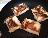 チーズとハムとネギトマト　とろ～り春巻き作り方14写真