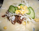 コナモン巻き　サラダとソーセージと焼肉作り方4写真