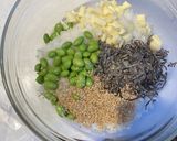 塩昆布枝豆いり　おにぎり作り方2写真