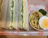 胡瓜とチーズのサンドイッチ弁当♪作り方3写真