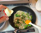 肉味噌消費レシピニラともやしのかた焼そば作り方5写真