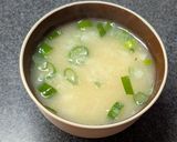 味噌を先に溶く！トロトロ山芋のおみそ汁作り方7写真