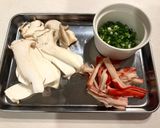 エリンギとカニカマの餡かけ卵作り方1写真