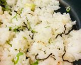 しろごはんと塩昆布のシンプル炒飯作り方2写真