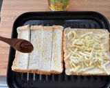 ハニーチーズトースト作り方1写真