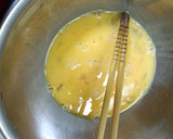 我が家の定番！ほんのり甘い卵焼き♪作り方2写真