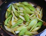 セロリの焼きマリネ作り方1写真