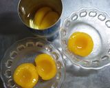 黄桃缶詰とカッテージチーズのデザート　　作り方1写真