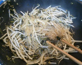 もやしと春雨の野沢菜漬けオイスター炒め♡作り方5写真
