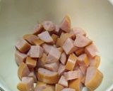 ピリッと朝食ウィンナーでマヨ系△おにぎり作り方2写真