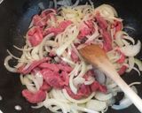 牛肉マッシュルームほうれん草のクリーム煮作り方4写真