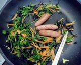 ウインナーとひじきのパリっと炒め♪作り方4写真