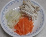 ウインナーとこんにゃくのカラフル炒め作り方4写真
