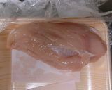 *ヘルシー肉厚！鶏胸肉のパン粉香草焼き*作り方1写真