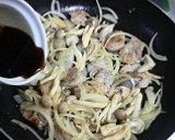 豚肉ときのこのオイスターソース炒め作り方6写真