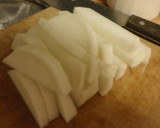 大根がご飯のおかずに！大根の炒め煮作り方1写真