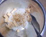 ベビーチーズスモーク味と鮭ごまおにぎり♪作り方2写真