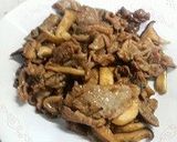 牛肉ときのこのオイスターソース炒め作り方6写真
