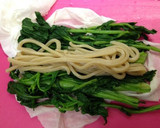 わさび菜と生姜うどんの海苔巻き作り方2写真