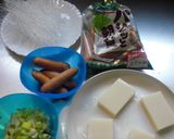 ウインナーとお餅と春雨の満腹スープ✿作り方1写真