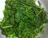 超簡単.丼で.5分.ブロッコリー菜花炒め作り方4写真